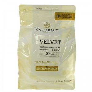 Шоколад белый Callebaut Velvet (2,5 кг)