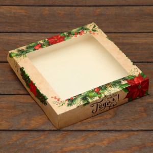Коробка 20*20*4 см светлый новогодний принт с окном