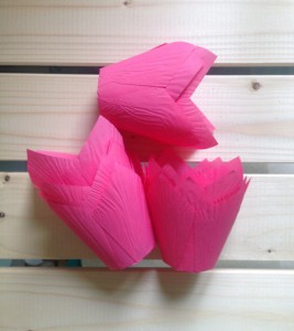 Форма бумажная Тюльпан розовый 50*80 мм