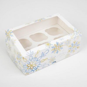Коробка на 6 капкейков "Голубые снежинки на белом" с окном