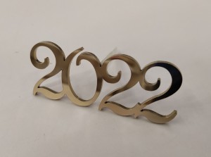 Надпись боковая золотая для выпускников "2022"(с креплением)