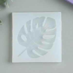 Молд силиконовый "Пальмовый лист" 7x7x0.8 см